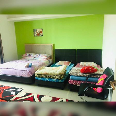 Apartment Wakaf Che Yeh Кота-Бару Экстерьер фото